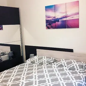 Apartman Nena Near The Center With Free Parking